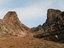 Passando sotto le Torri di Valgrande e d'Alleghe